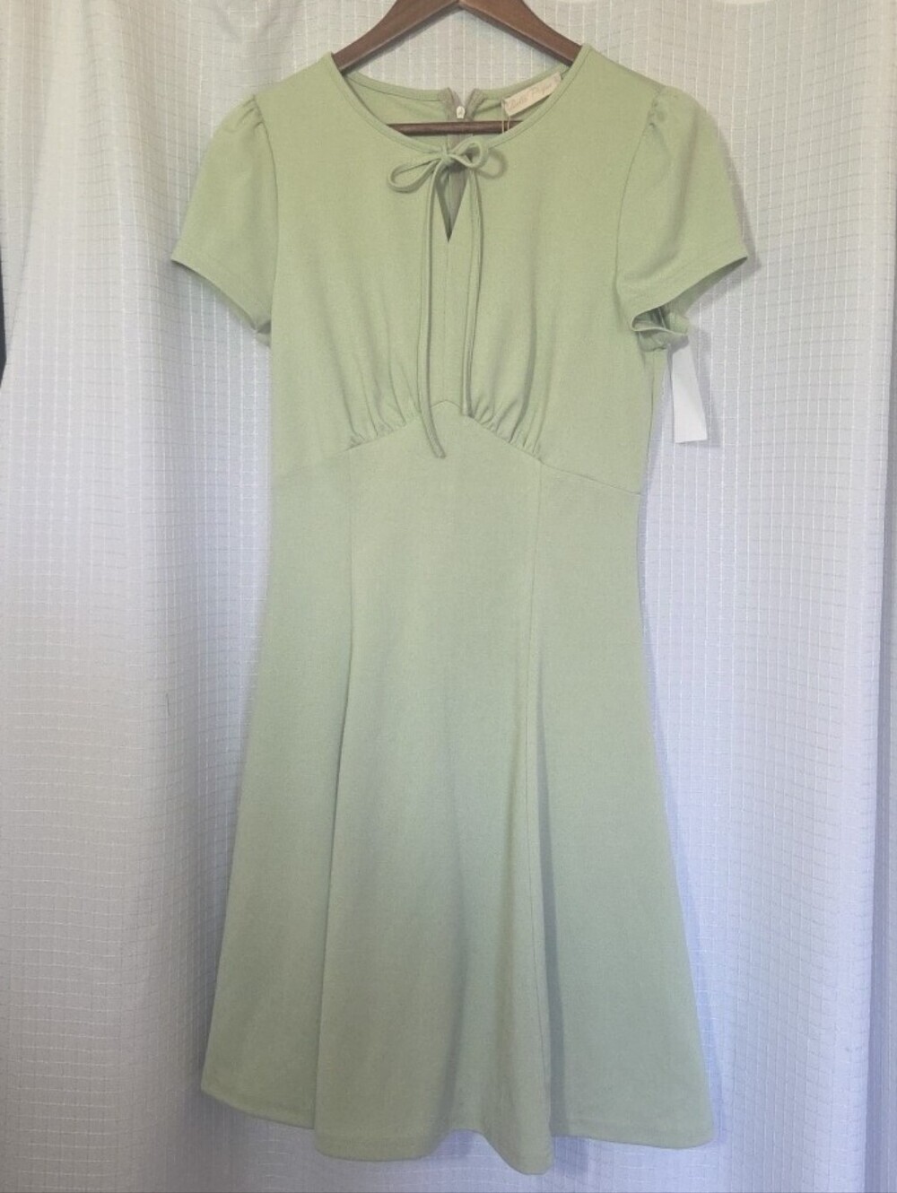NWT 50s Style Sage Fit & Flare Dress Retro Vintage Inspired Tie Front Size Med